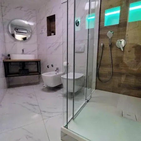 Martina Bellevue Villa Smrika