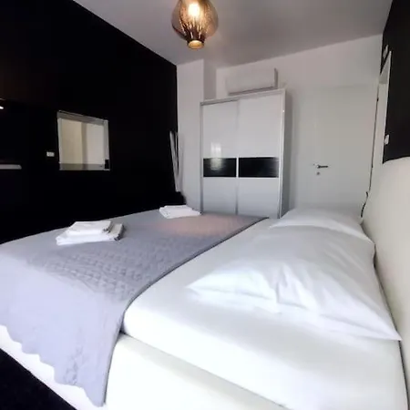 Martina Bellevue Villa