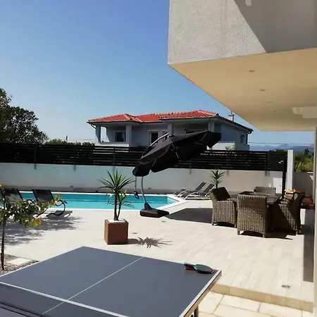 Martina Bellevue Villa