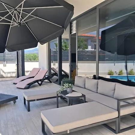 Martina Bellevue Villa *